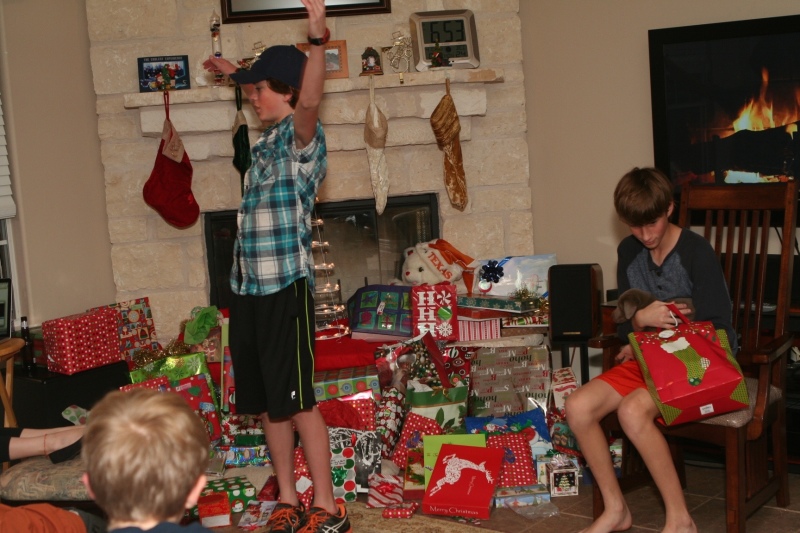 2012-12-24 037 Christmas Eve at T&S.jpg